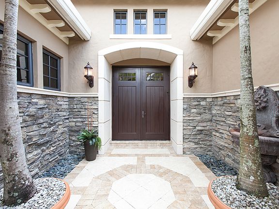 3rd image of 7046 Spyglass Ave