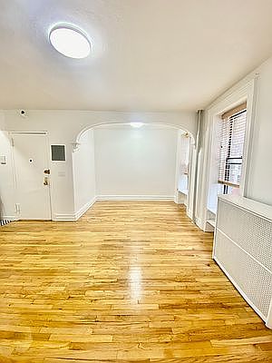 3rd image of 540 Pacific St APT 3F