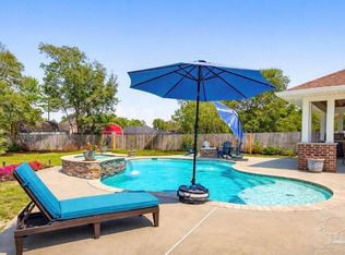 6528 Fairmont St, Navarre, FL 32566