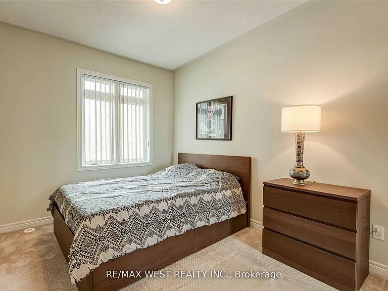 383 Prince Of Wales Dr #129 — Photo 10