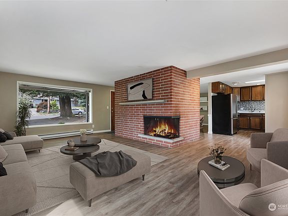 4th image of 23105 59th Avenue W