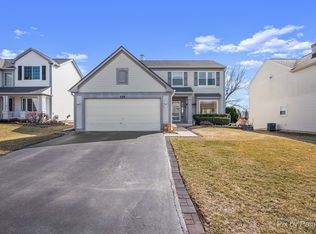 529 Rose Ln, Bartlett, IL