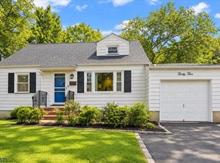 35 Deerfield Dr, West Orange Twp., NJ 07052