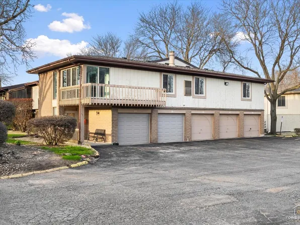 15713 Orlan Brook Dr Unit 100, Orland Park, IL 60462