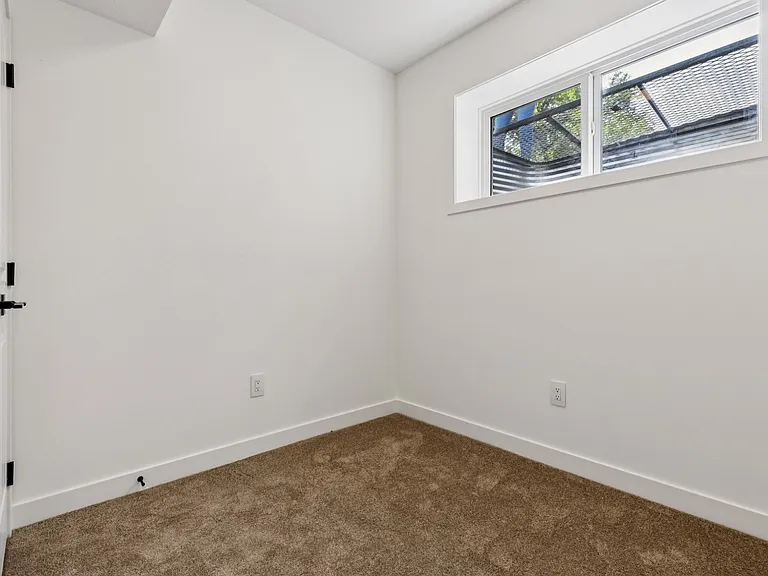11430 123rd St NW — Photo 28