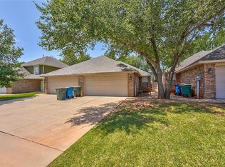 337 Sterling Pointe Way, Edmond, OK 73003