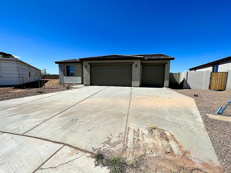 1st image of 35735 W Santa Clara Ave