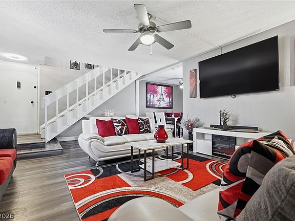 5th image of 624 Brookway Ln
