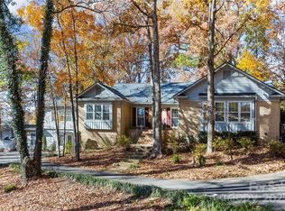 1620 Millbrook Ln, Fort Mill, SC 29708