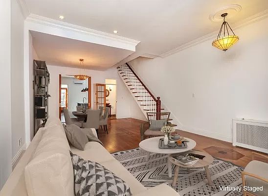 4th image of 316 W 138th St