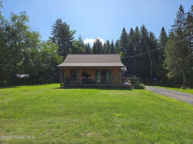 2nd image of 823 Big Brook Road