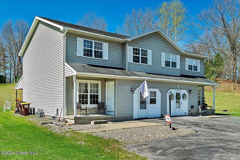 3rd image of 118-120 Meyer Road