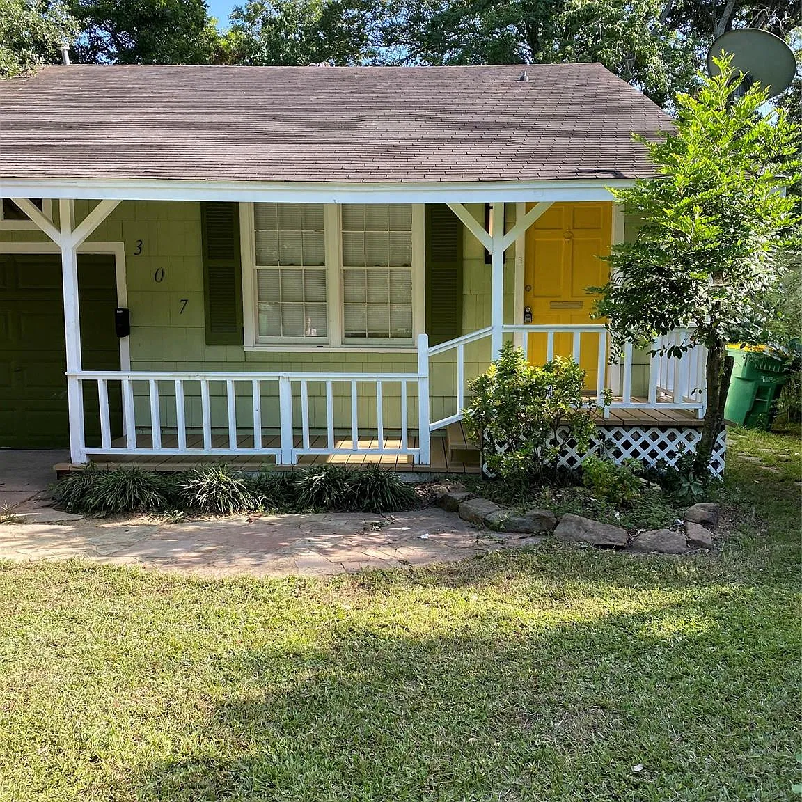 1 bed, 1.0 bath, $1,195 — Photo 3