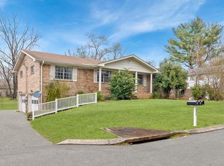 6923 Greenway Dr #C, Chattanooga, TN 37421