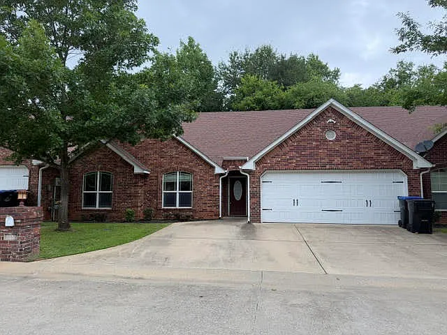 113 Falcon Way — Photo 1