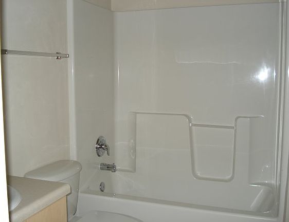 4th image of 2605 Hartsfield Rd