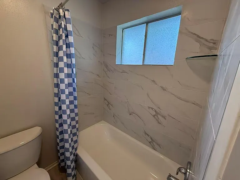 22319 Merrymount Dr — Photo 22