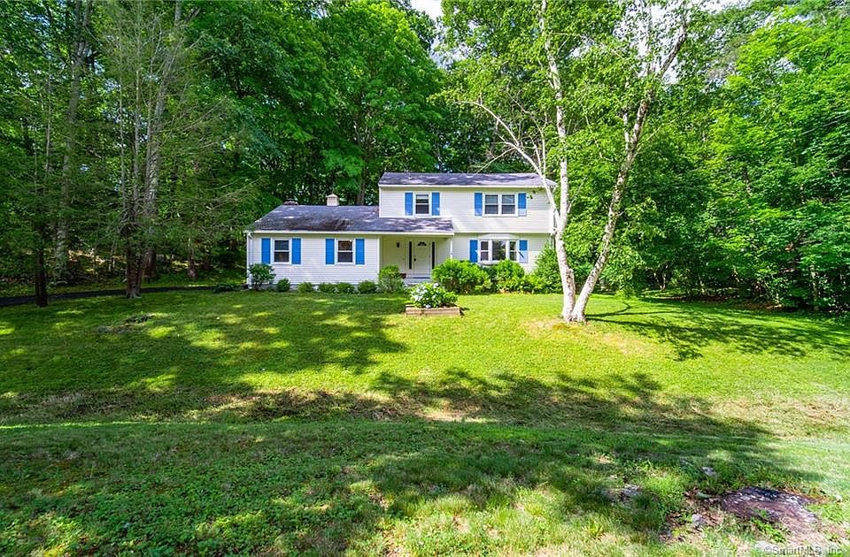 10 Hemlock Dr, North Branford, CT 06471 MLS 170504595 Zillow
