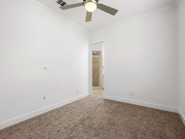 1607 Chelsea Ln — Photo 43
