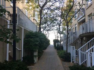 36 Stadium Rd UNIT 535, Toronto, ON M5V3P4