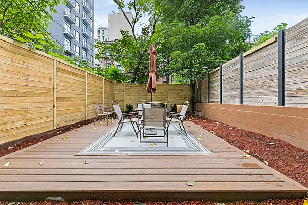 Outdoor, photo 2