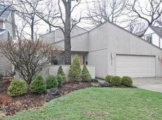 928 N Stone Ave, La Grange Park, IL 60526