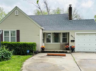 2613 SW 8th Ave, Topeka, KS 66606