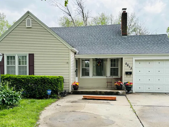 2613 SW 8th Ave, Topeka, KS 66606