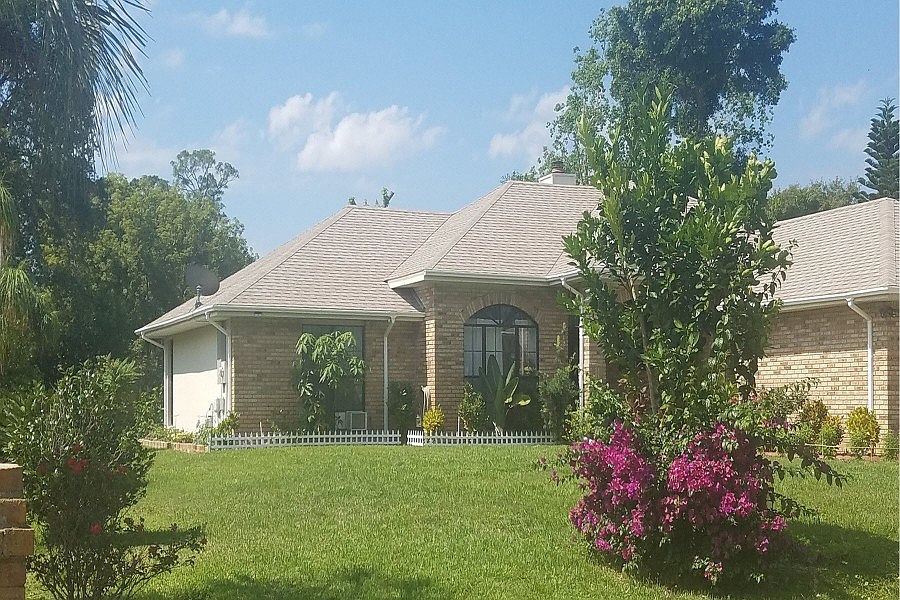 2nd image of 313 Song Bird Rd
