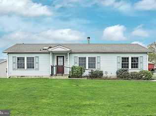 5 Ray Dr, Denver, PA 17517
