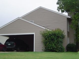 1021 Chartrand Ave, Edmond, OK 73034