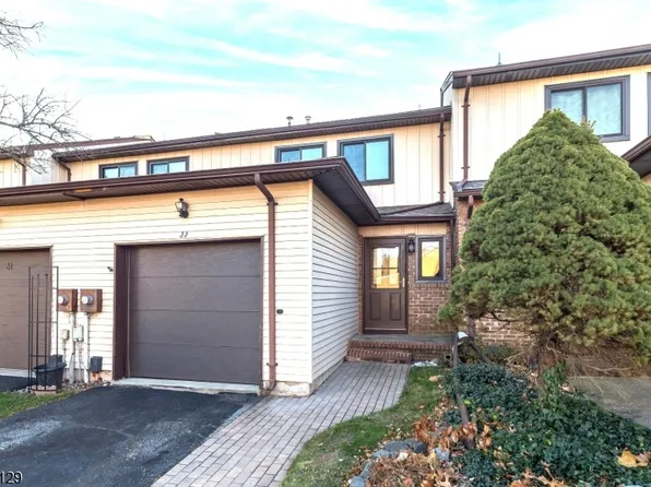 33 Saxonney Cir, Raritan Twp., NJ 08822