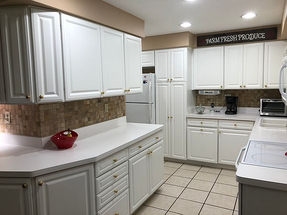 4th image of 4125 Benfield Dr