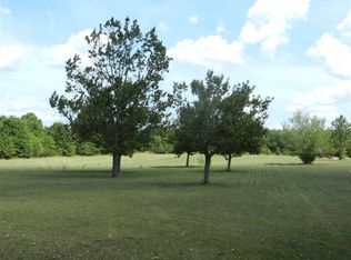 691 Grovania Rd, Hawkinsville, GA 31036