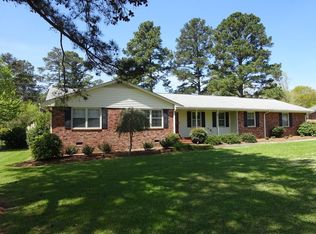 108 Portsmouth Rd, Greenwood, SC 29649