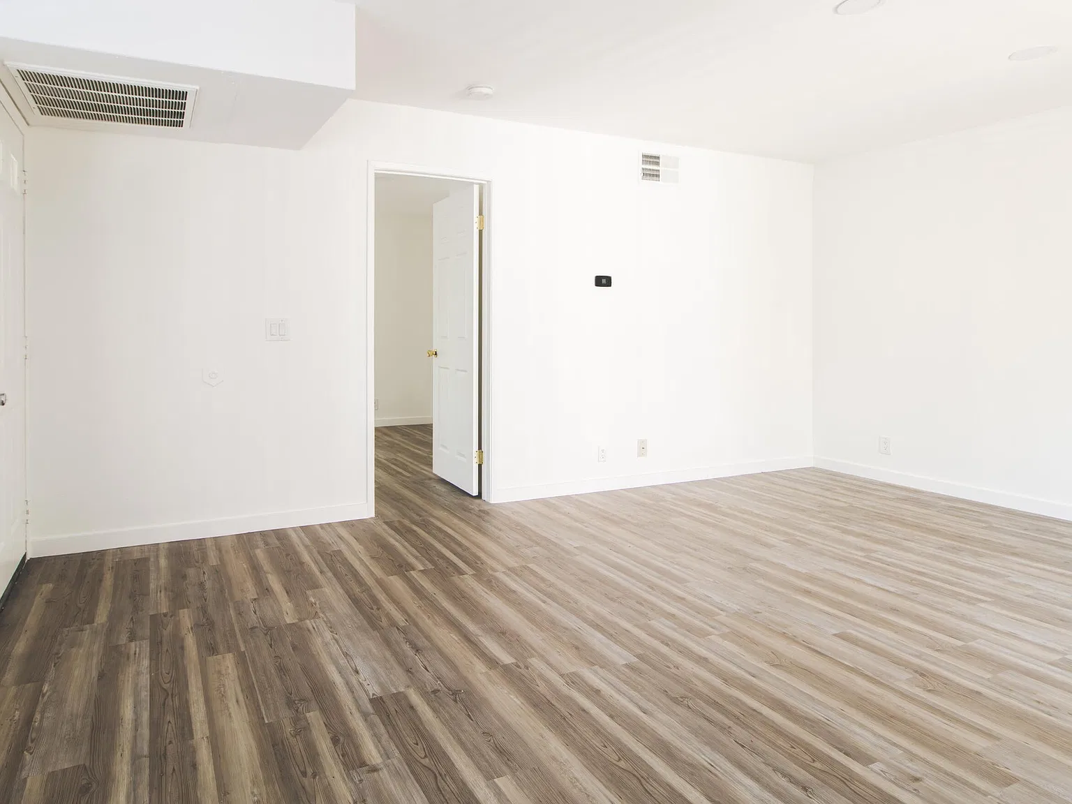 1 bed, 529 sqft, $1,975 — Photo 2