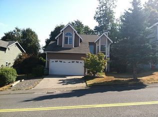 27738 25th Dr S, Federal Way, WA 98003