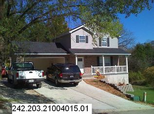 1412 Coachlite Dr, De Soto, MO 63020