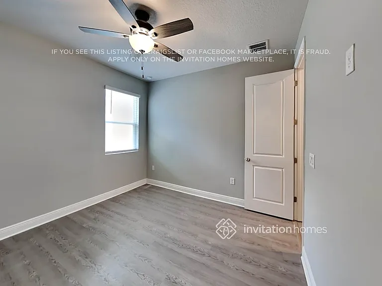 5436 Arlington River Dr — Photo 14
