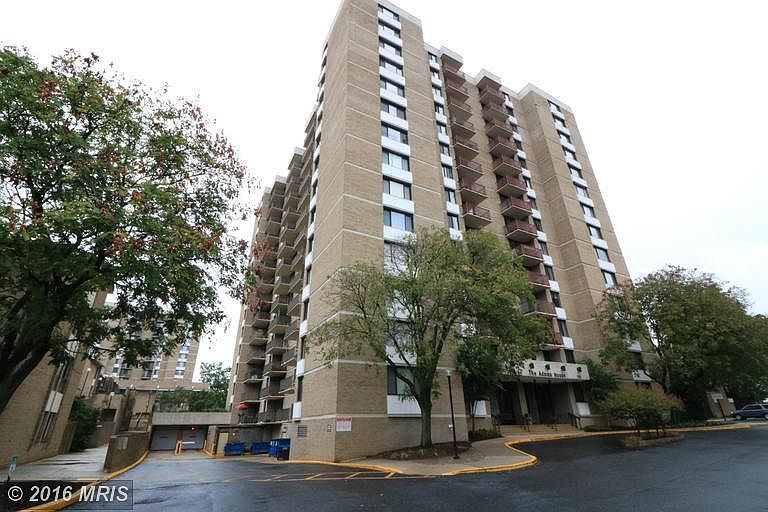 1st image of 118 Monroe St APT 1203