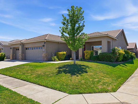 2nd image of 5674 Meadow Brook Way