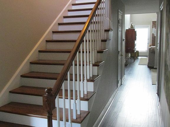 3rd image of 2204 Stone Garden Ln
