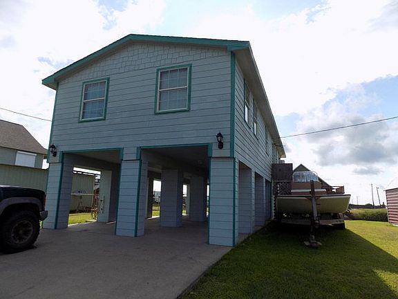 3rd image of 3514 Gulfview Dr
