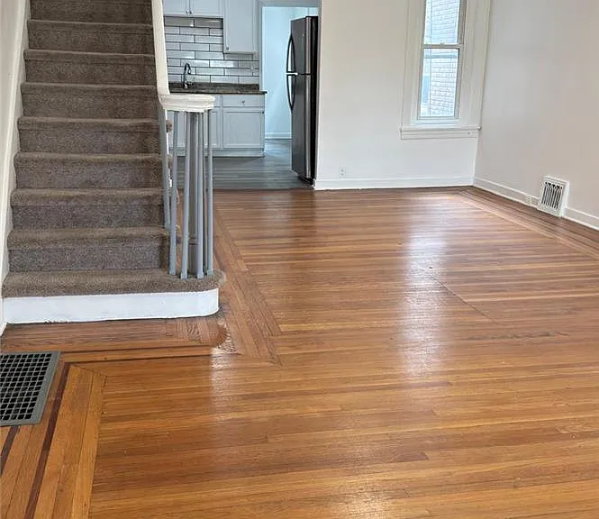 450 Hanover Ave — Photo 3