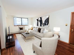 Randolph Apartments, Saint Paul, MN 55105