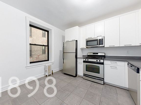 3rd image of 41-46 50th St APT 1H