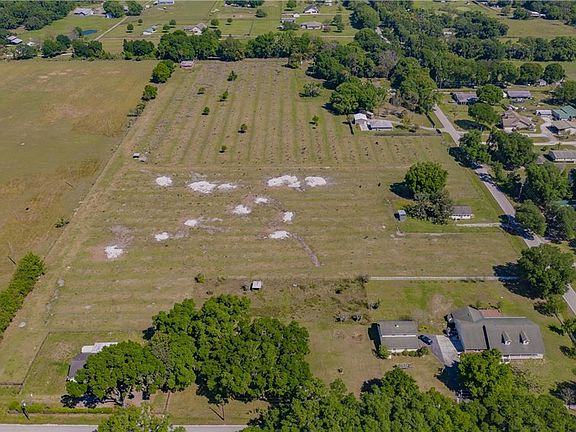 3rd image of 2135 D R Bryant Rd