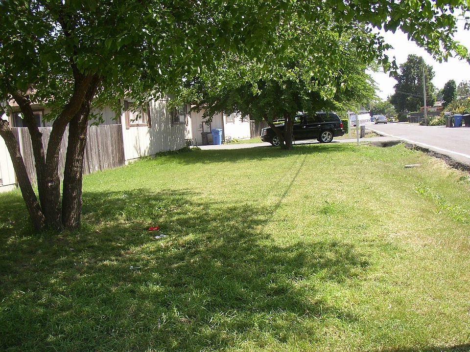 BIG, BIG YARDS!
