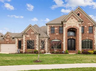 166 Kode Manors Ct, Grover, MO 63040
