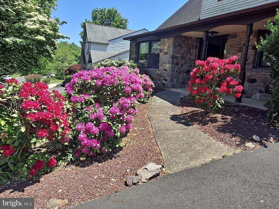 418 Fox Hollow Dr, Langhorne, PA 19053 | Zillow